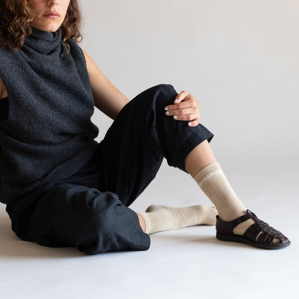 אגוז מלך פס - גרבי כותנה בצביעה טבעית