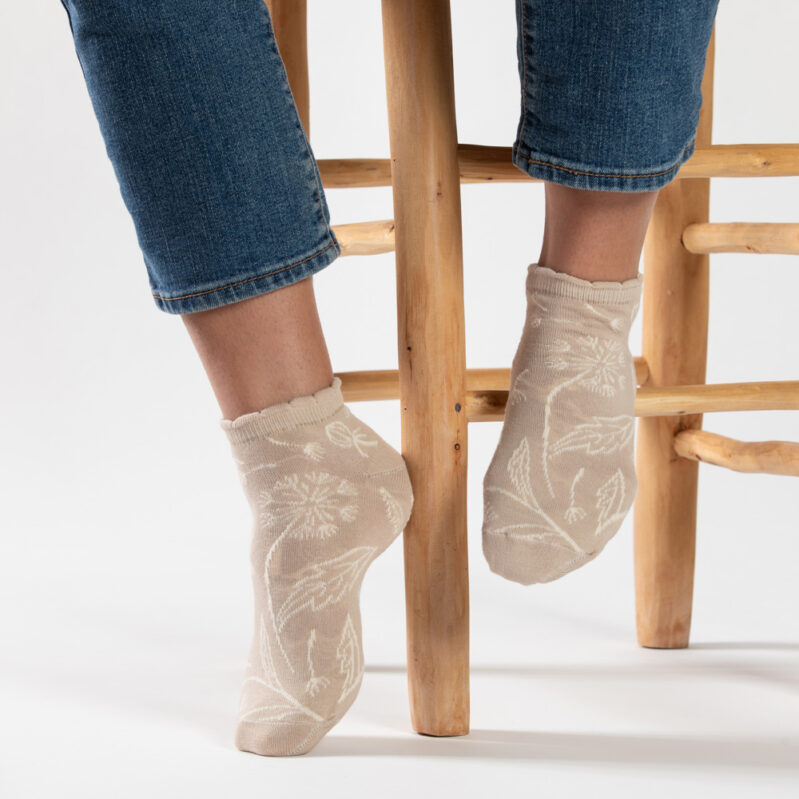 שן הארי - זוג קרסוליות כותנה בצבע בז'