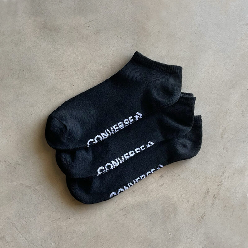 CONVERSE - שלישיית גרבי קרסולית בצבע שחור